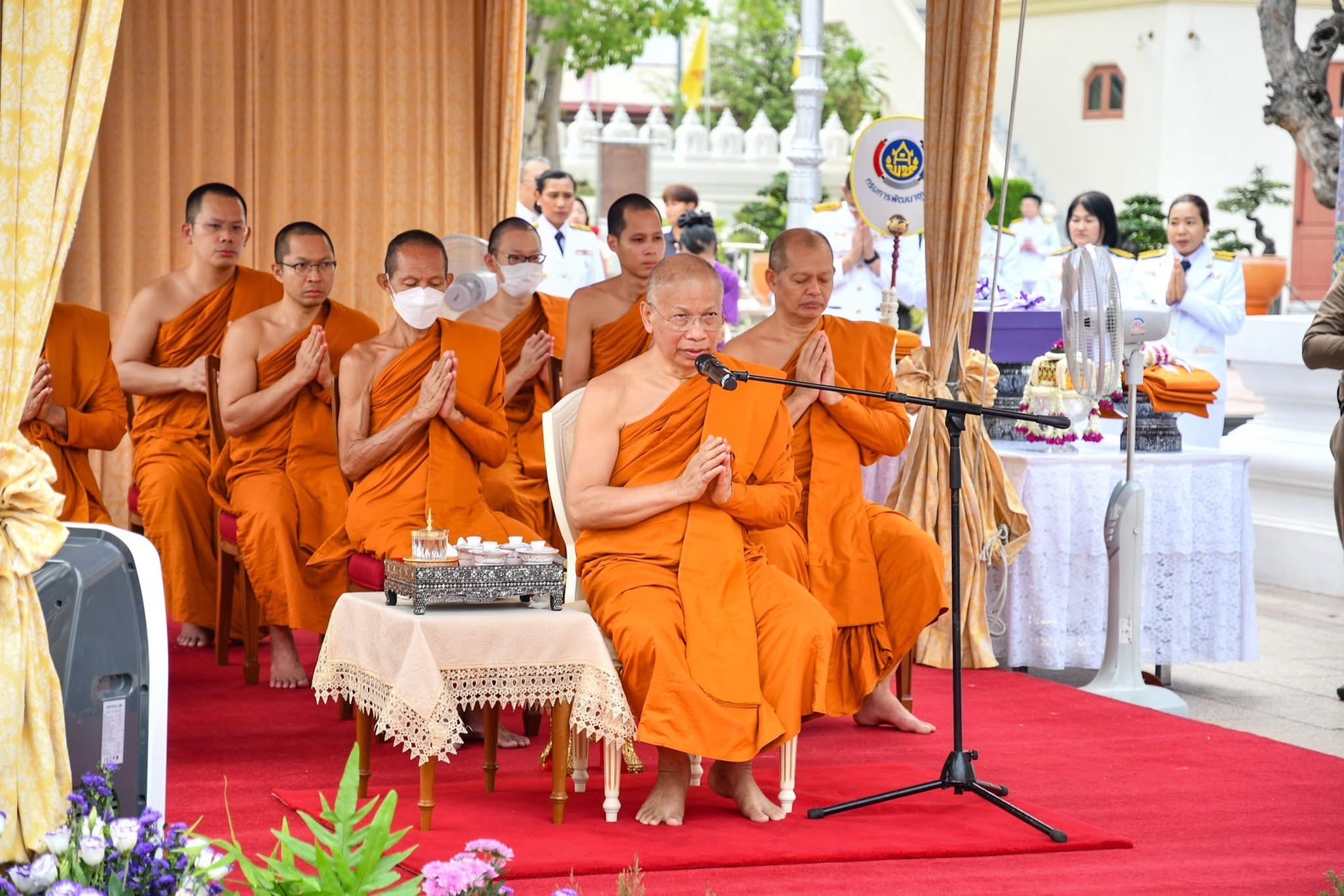 💐 ร่วมพิธีวางพานพุ่มดอกไม้ เนื่องในวันที่ระลึกคล้ายวันสถาปนากระทรวงมหาดไทย ประจำปี 2568 ครบรอบ 133 ปี แห่งวันสถาปนากระทรวงมหาดไทย