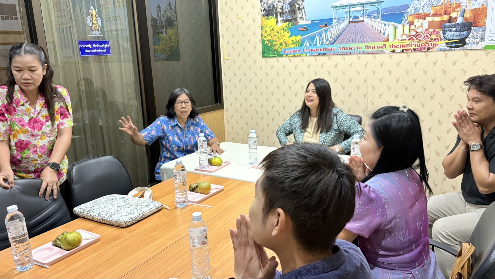 💻 พช.ชลบุรี รับการตรวจติดตามงานโครงการที่เช่าวงจรสื่อสารอินเทอร์เน็ตความเร็วสูง 4 ระดับ ปีงบประมาณ พ.ศ.2568