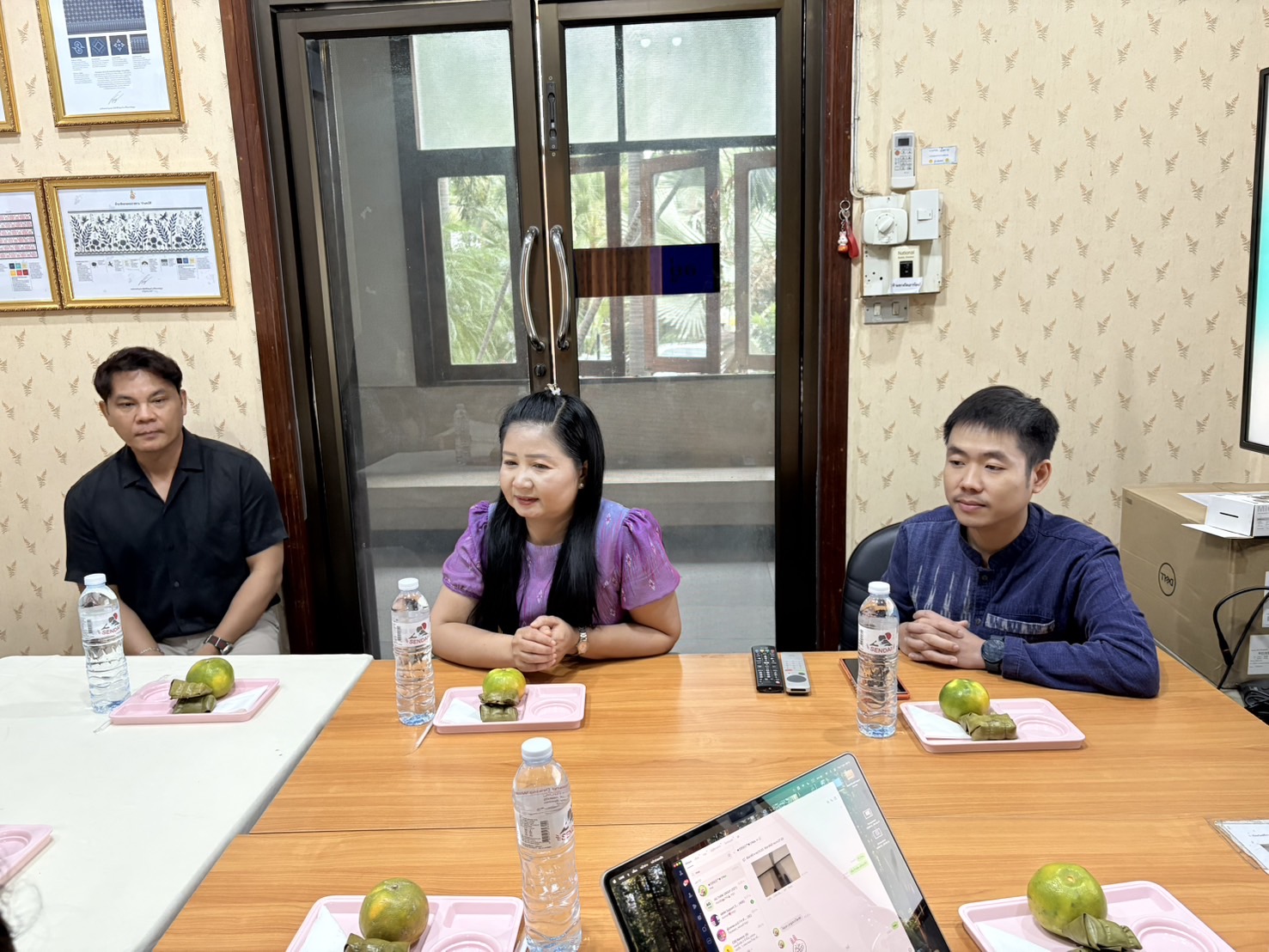 💻 พช.ชลบุรี รับการตรวจติดตามงานโครงการที่เช่าวงจรสื่อสารอินเทอร์เน็ตความเร็วสูง 4 ระดับ ปีงบประมาณ พ.ศ.2568