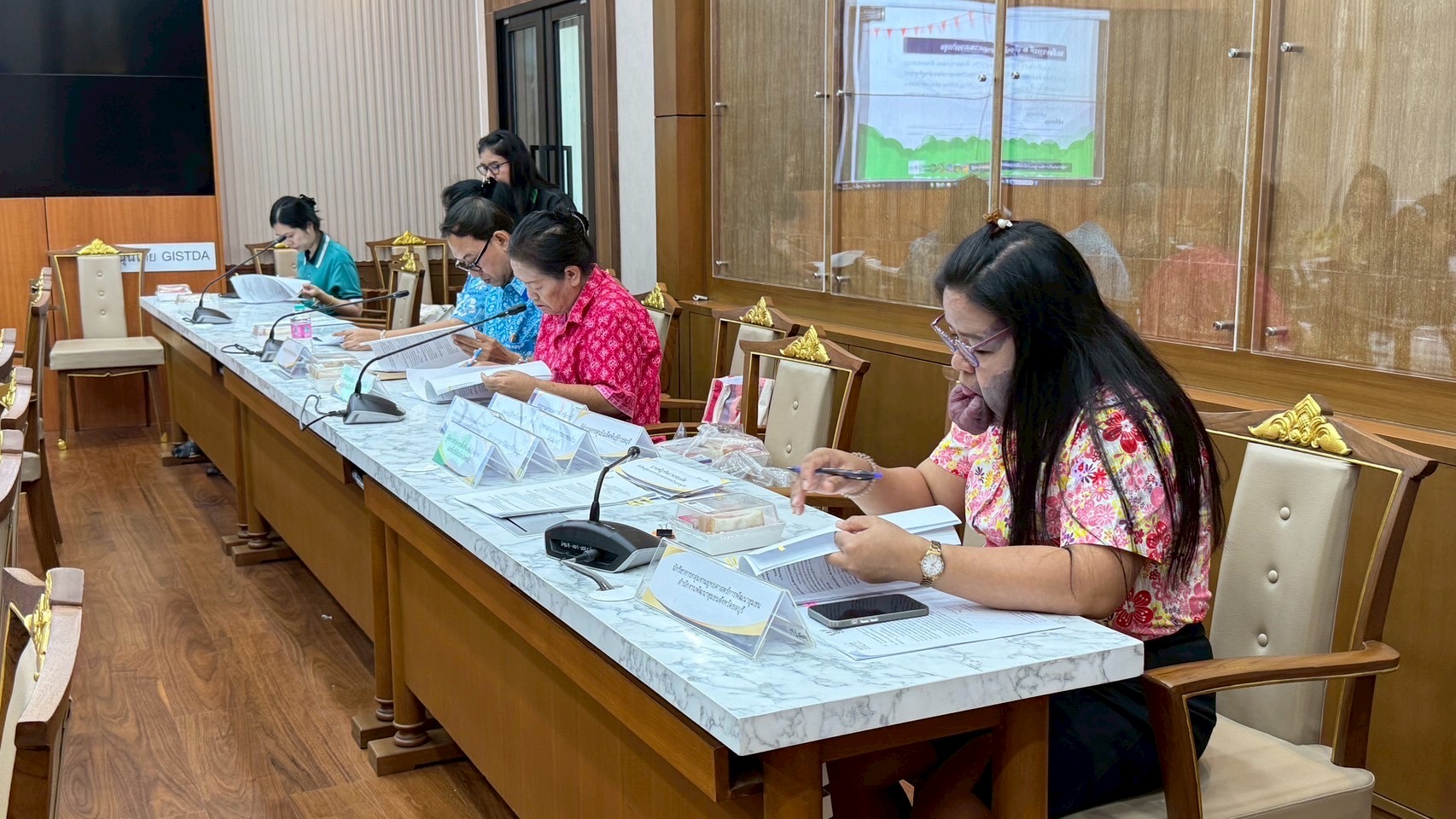 🌊🌊 พช.ชลบุรี จัดประชุมคณะทำงานสนับสนุนการดำเนินงาน ด้านการเกษตร ด้านการแปรรูป (OTOP/SMEs) ด้านการท่องเที่ยวโดยชุมชน ครั้งที่ 2/2568