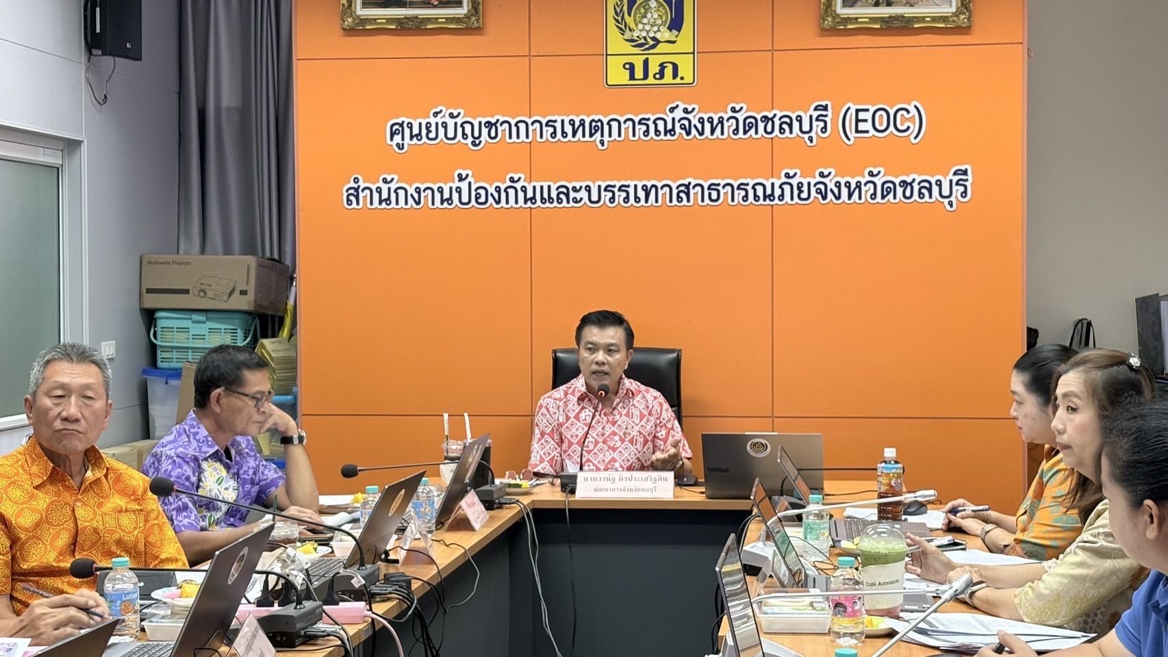 🏆💎 พช.ชลบุรี จัดประชุมคณะกรรมการคัดสรรกิจกรรมพัฒนาชุมชนดีเด่นระดับจังหวัด และคัดเลือกคนกองทุนพัฒนาบทบาทสตรีดีเด่นระดับจังหวัด ประจำปี 2568