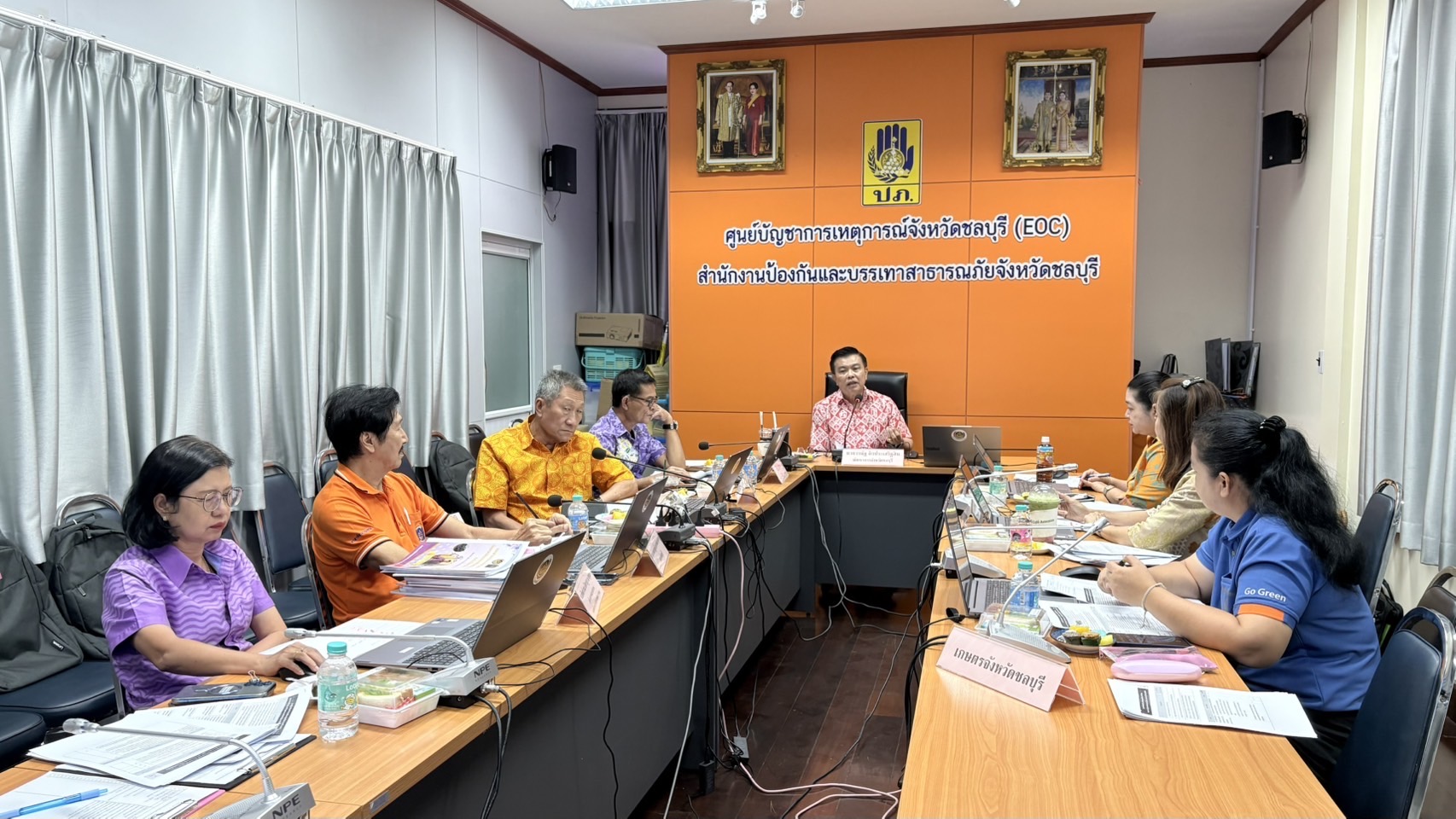 🏆💎 พช.ชลบุรี จัดประชุมคณะกรรมการคัดสรรกิจกรรมพัฒนาชุมชนดีเด่นระดับจังหวัด และคัดเลือกคนกองทุนพัฒนาบทบาทสตรีดีเด่นระดับจังหวัด ประจำปี 2568