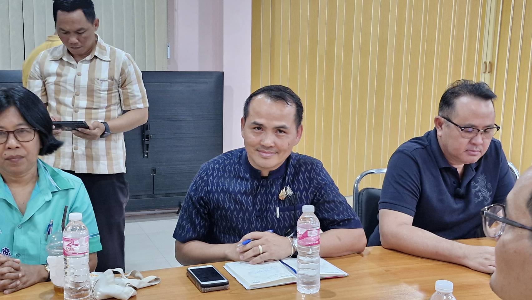 🌊🌊 พช.ชลบุรี ร่วมลงพื้นที่ติดตามการดำเนินงานกลุ่มออมทรัพย์เพื่อการผลิตบ้านป่าแดง