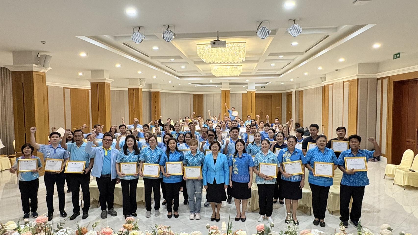 🩵 พช.ชลบุรี ร่วมกับเครือข่ายกองทุนแม่ของแผ่นดินจังหวัดชลบุรี ดำเนินโครงการอบรมหลักสูตรวิทยากรกระบวนการกองทุนแม่ของแผ่นดิน (ครู ค) 🩵