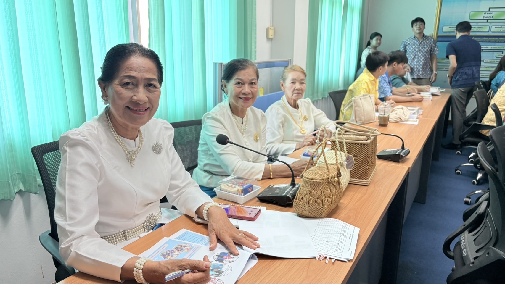 ⭐️⭐️ พช.ชลบุรี ประชุมคณะกรรมการรับรองมาตรฐานการพัฒนาชุมชนจังหวัดชลบุรี (มชช.) ครั้งที่ 1/2568