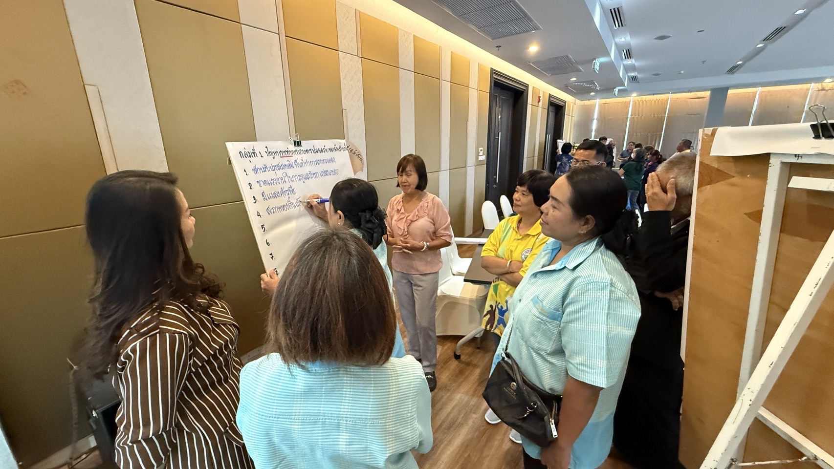 🥬🌿 พช.ชลบุรี ดำเนินโครงการส่งเสริมและพัฒนาศักยภาพเครือข่ายเกษตรปลอดภัยระดับจังหวัด มุ่งยกระดับคุณภาพสินค้าเกษตรสู่มาตรฐานสากล