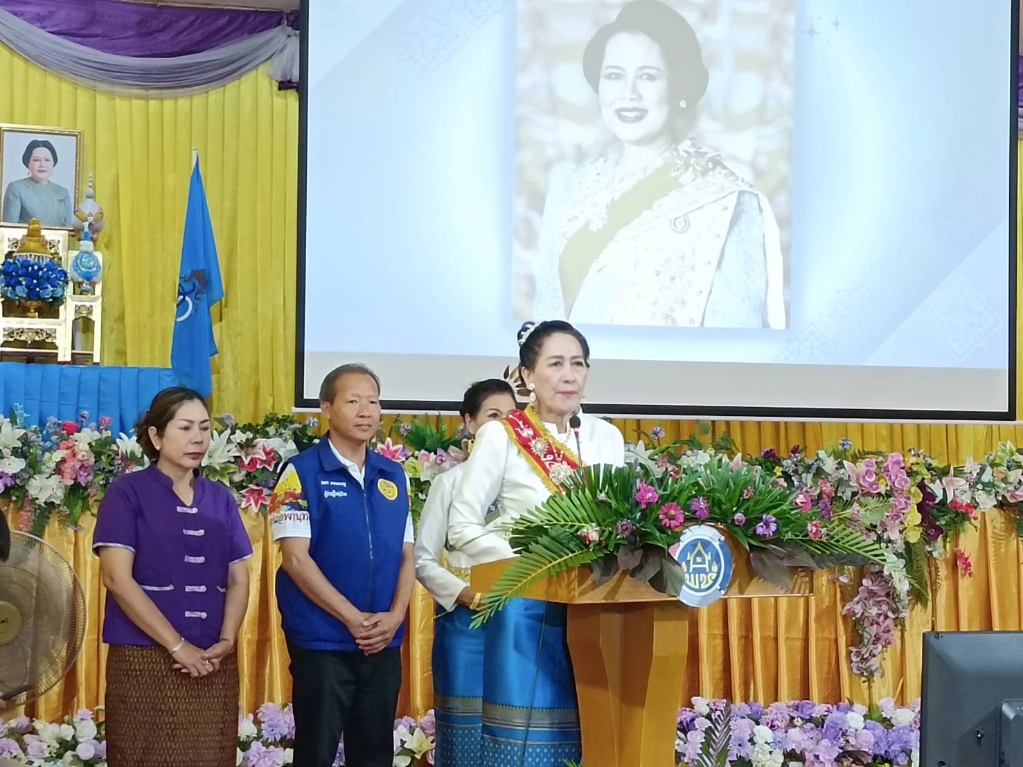 🏕️พช.ชลบุรี ลงพื้นที่คัดสรรกิจกรรมพัฒนาชุมชนดีเด่น ระดับจังหวัด และคัดเลือกคนกองทุนพัฒนาบทบาทสตรี ตามโครงการเชิดชูเกียรติคนกองทุนพัฒนาบทบาทสตรีดีเด่น ประจำปี 2568