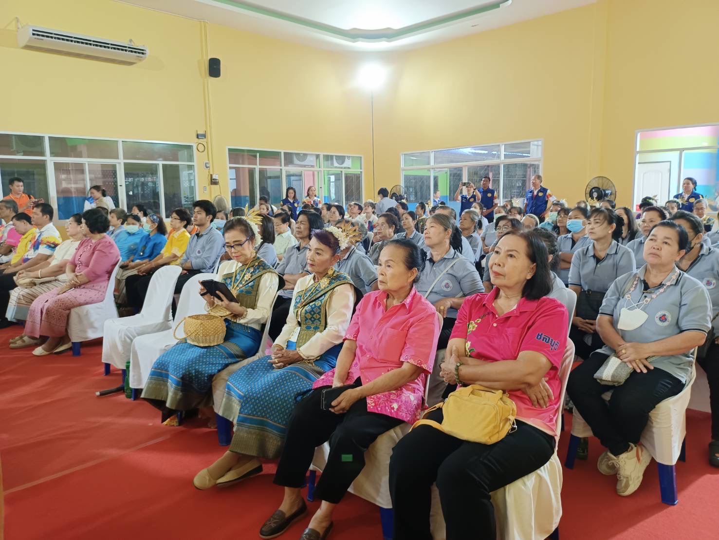 🏕️พช.ชลบุรี ลงพื้นที่คัดสรรกิจกรรมพัฒนาชุมชนดีเด่น ระดับจังหวัด และคัดเลือกคนกองทุนพัฒนาบทบาทสตรี ตามโครงการเชิดชูเกียรติคนกองทุนพัฒนาบทบาทสตรีดีเด่น ประจำปี 2568