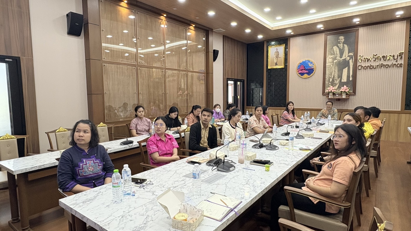 🌊 พช.ชลบุรี รับการตรวจติดตามข้าราชการบรรจุใหม่ 0 – 3 ปี