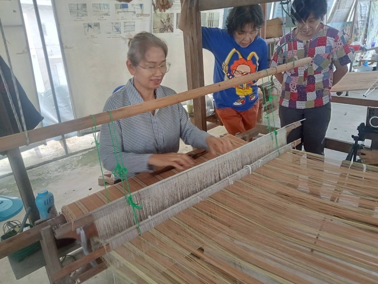 💛🙏🏼 พช.ชลบุรี ต้อนรับคณะบุคลากรจากประเทศมองโกเลียศึกษาดูงาน OTOP ในพื้นที่จังหวัดชลบุรี