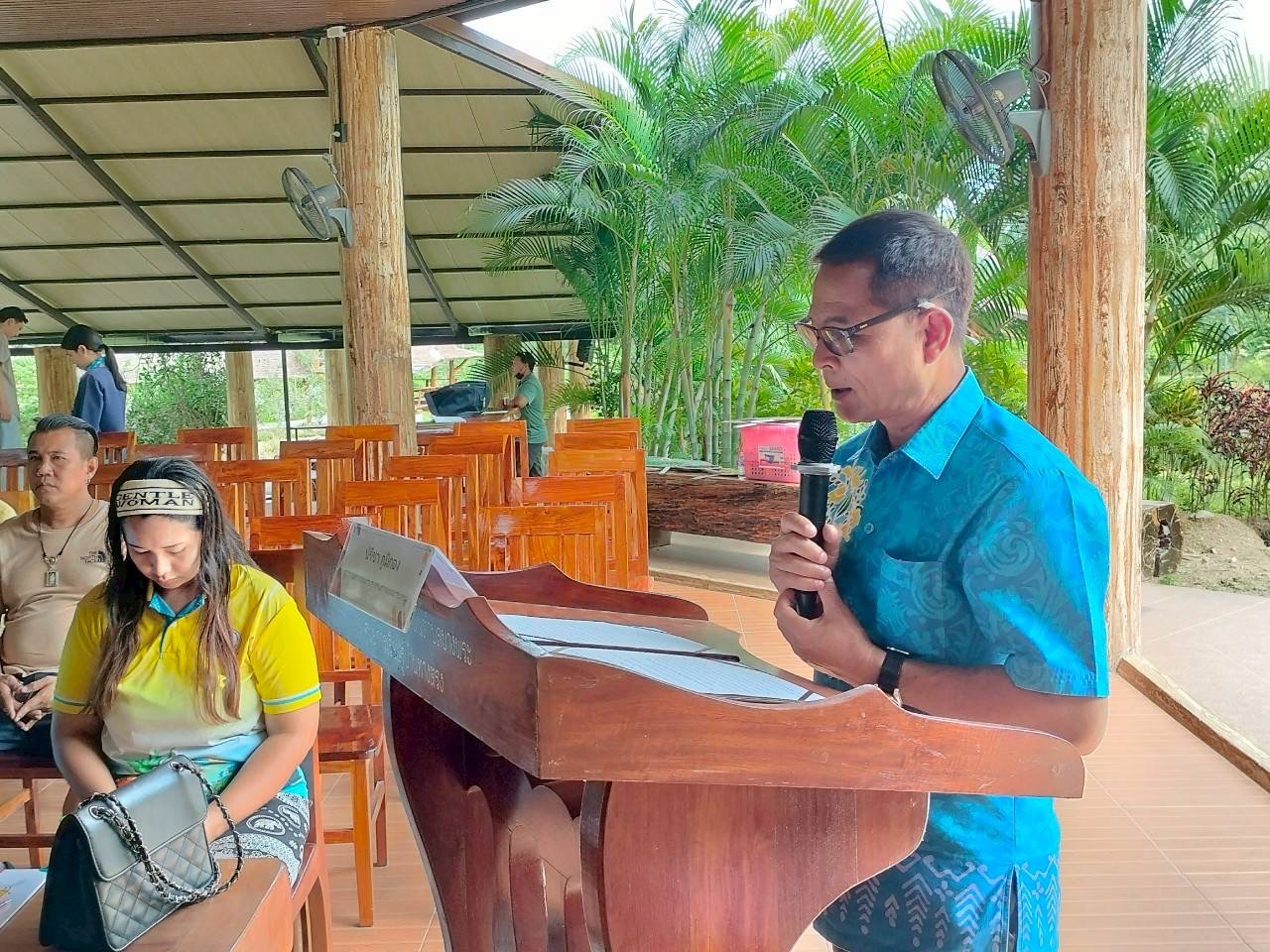 🌊 พช. ชลบุรี ดำเนินโครงการสนองพระราชดำริโครงการอนุรักษ์พันธุกรรมพืชฯ (อพ.สธ.) กิจกรรม ขยายผลการจัดทำแปลงอนุรักษ์พันธุกรรมพืช