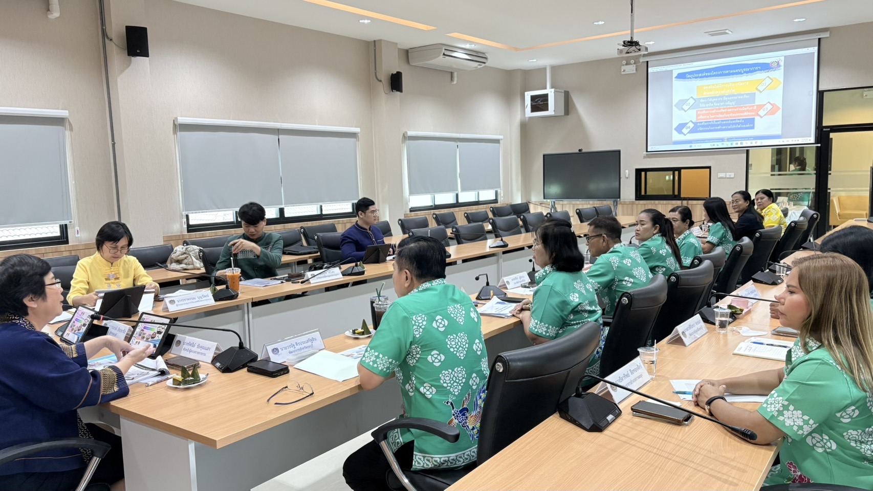 💫 พช.ชลบุรี รับการตรวจติดตามและประเมินผล หน่วยงานพัฒนาชุมชนใสสะอาด