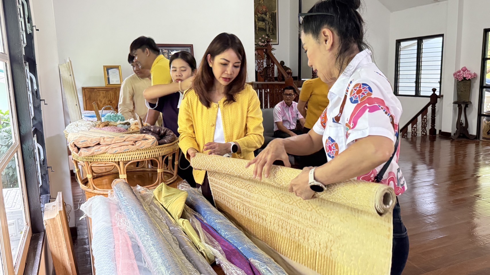 🌊 พช.ชลบุรี ร่วมติดตาม และสนับสนุนการดำเนินงานโครงการพัฒนาศักยภาพผู้ประกอบการสู่ยุค 4.0 และการจัดตั้งสถาบันส่งเสริมความรู้ภูมิปัญญา (OTOP Academy)