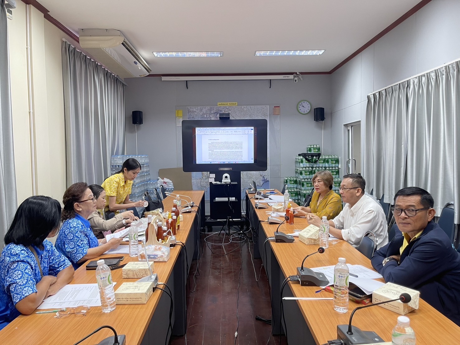 🌊 พช.ชลบุรี ประชุมซักซ้อมการประกวดและเผยแพร่ผลการดำเนินงานเครือข่ายองค์ความรู้ (Knowledge – Based OTOP : KBO) จังหวัดชลบุรี