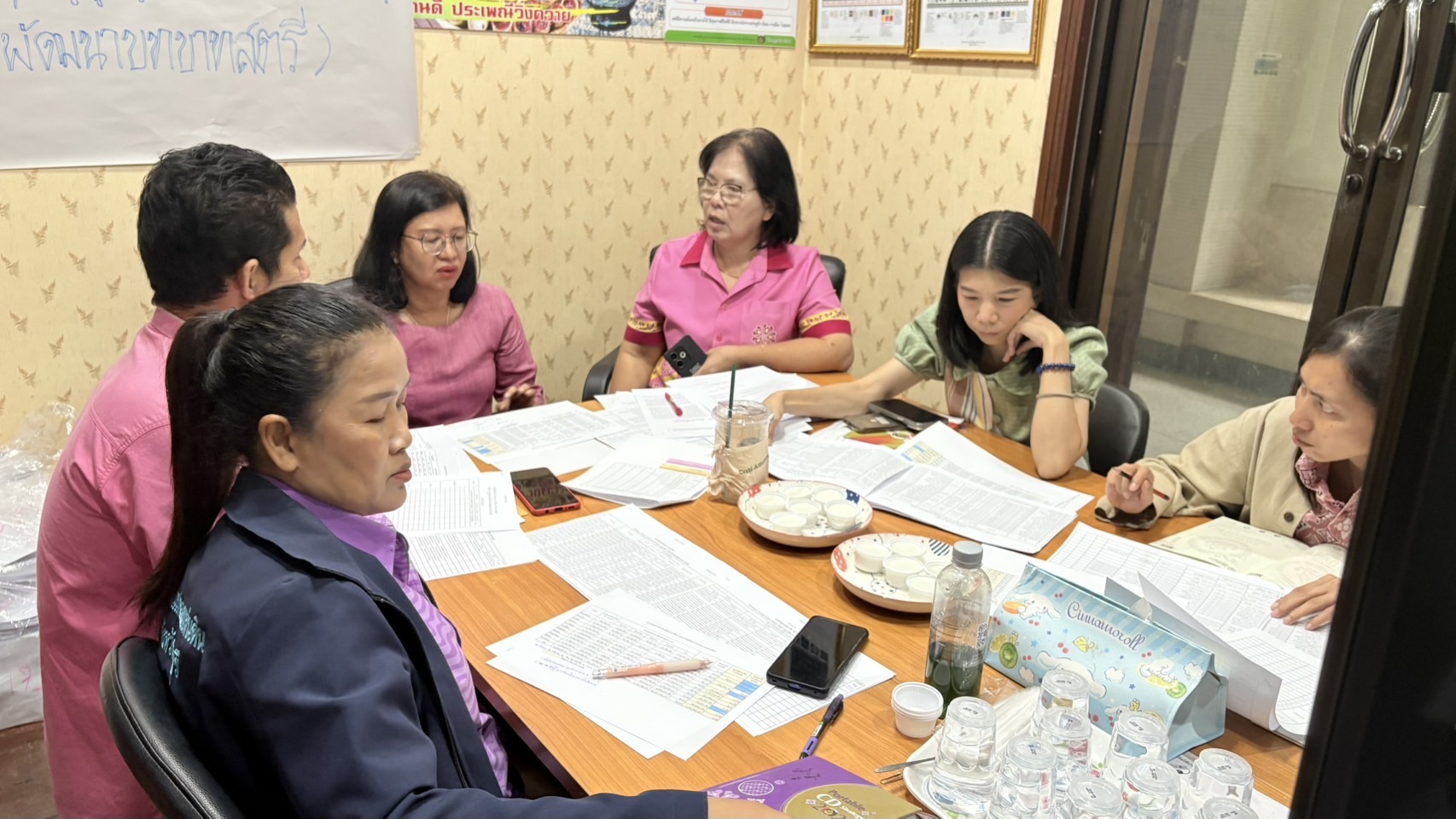 พช.ชลบุรี ถอดบทเรียนความสำเร็จ “Chonburi : Buddy Follow Debts” เดินหน้ายกระดับการบริหารจัดการกองทุนพัฒนาบทบาทสตรี